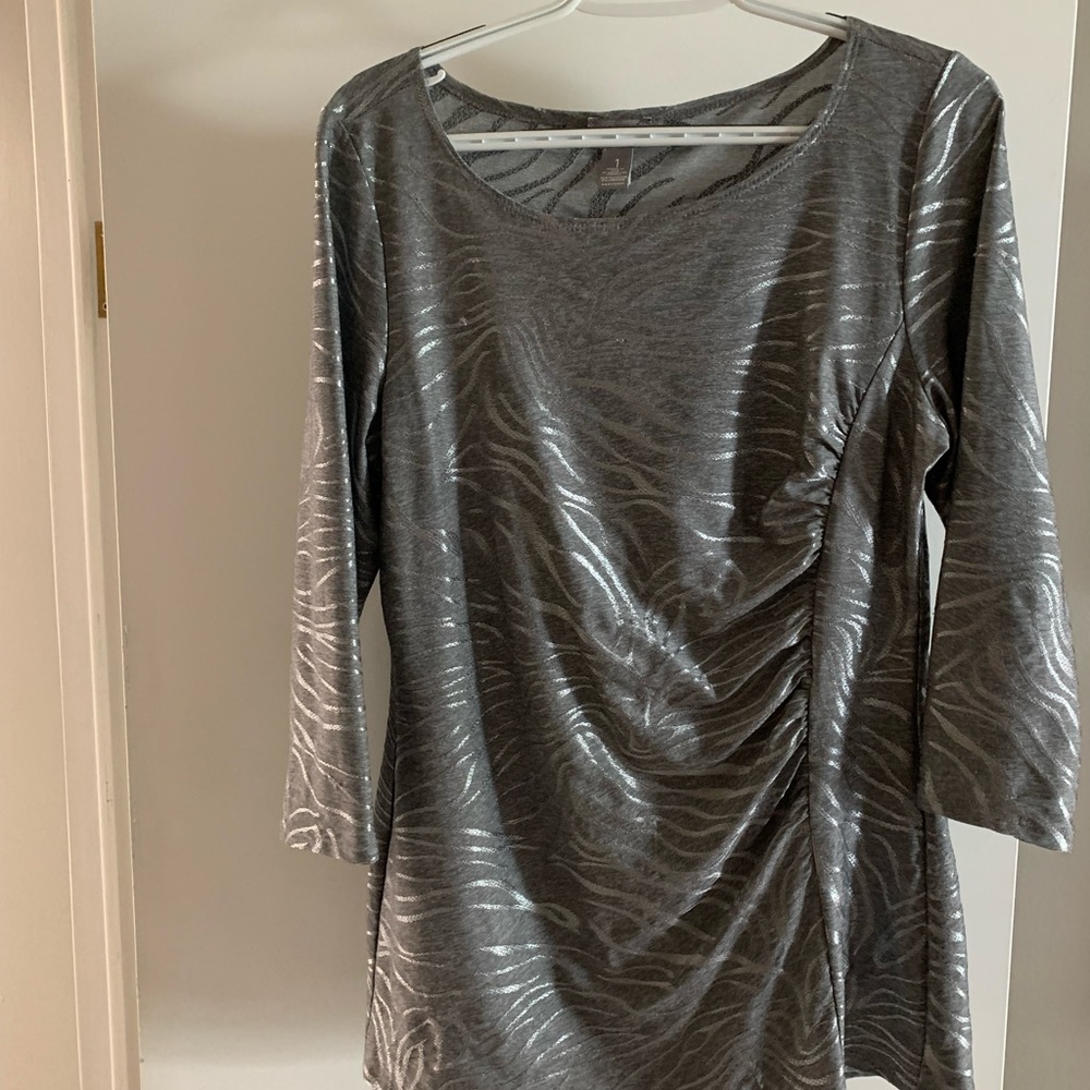 Chico’s travel top